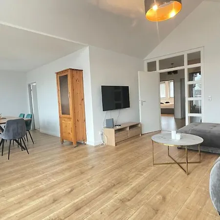 Air 9 Apartment *